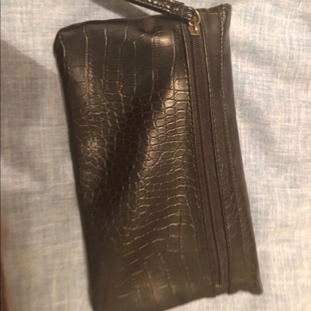 Cute Lil clutch